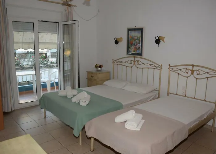 αθηνά Guest house Pefki (Evia)