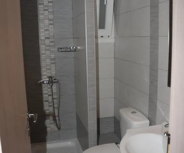 Guest house αθηνά Pefki (Evia)